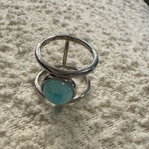 Elegant Silver tone and Blue Ring